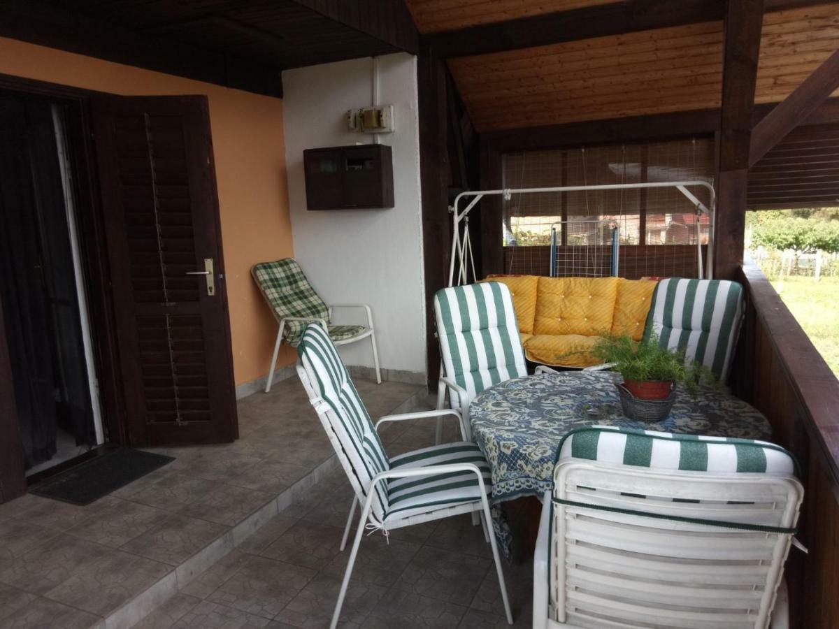 Karos Central Apartmanhaz Zalakaros Exterior foto
